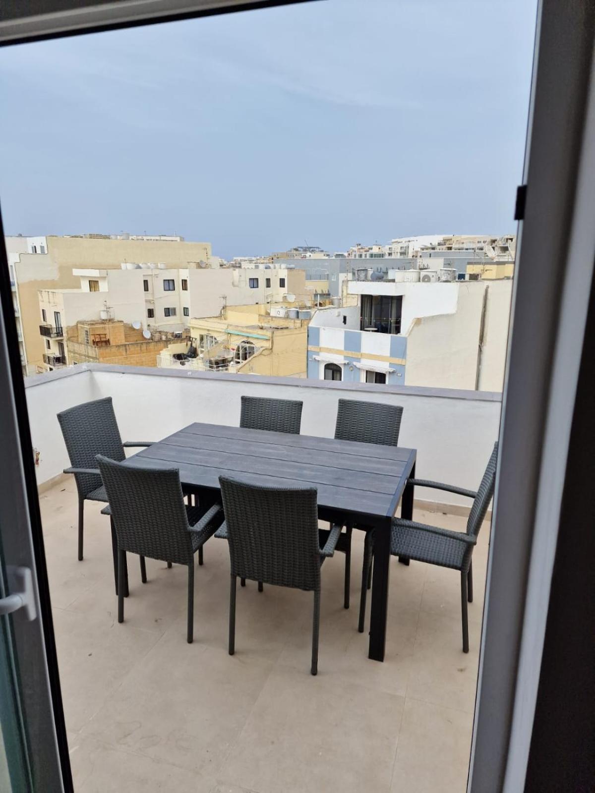 Sky Apartment 3 St. Paul's Bay Ngoại thất bức ảnh